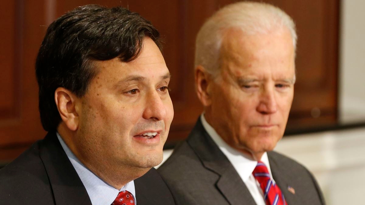 Рон Клейн и Джо Байден