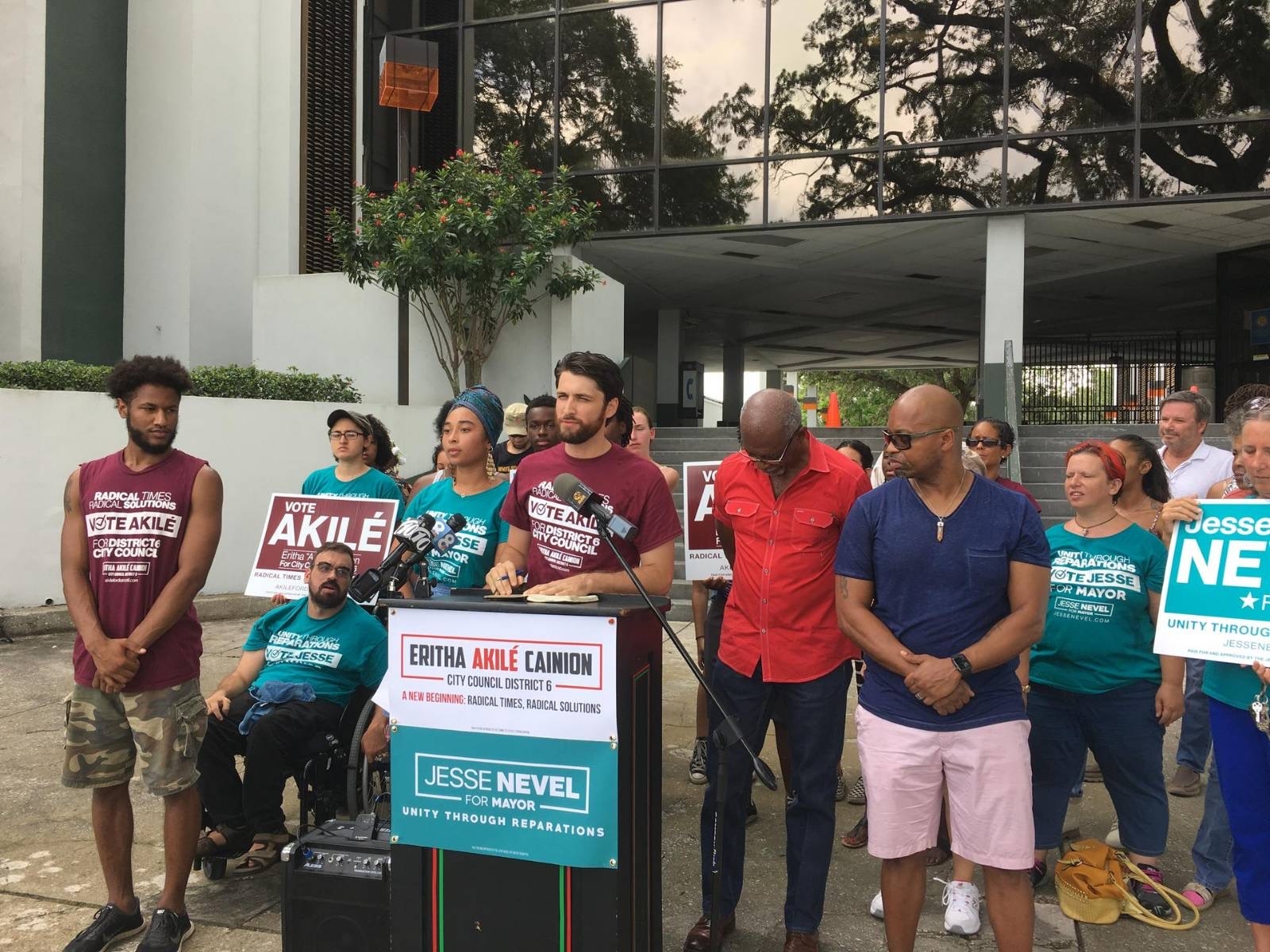 Джесси Невел и Эрита Акиль Кейнион, 2017 год 