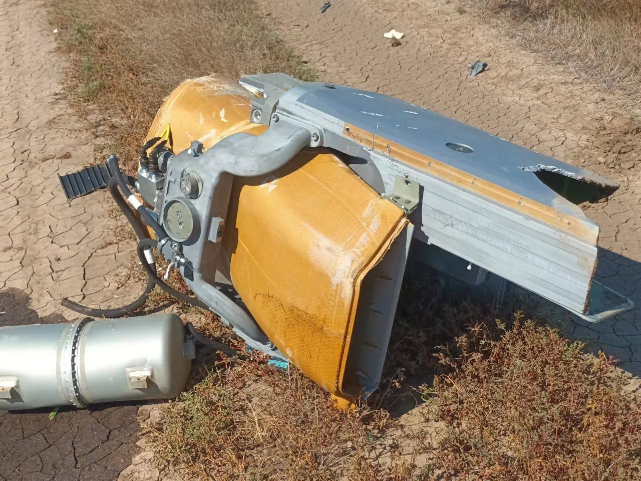 Обломки одной из крылатых ракет Storm Shadow / SCALP-EG, запущенной по Чонгарскому мосту. 