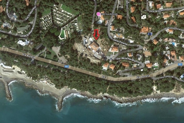 Основной дом, вид с Google Maps