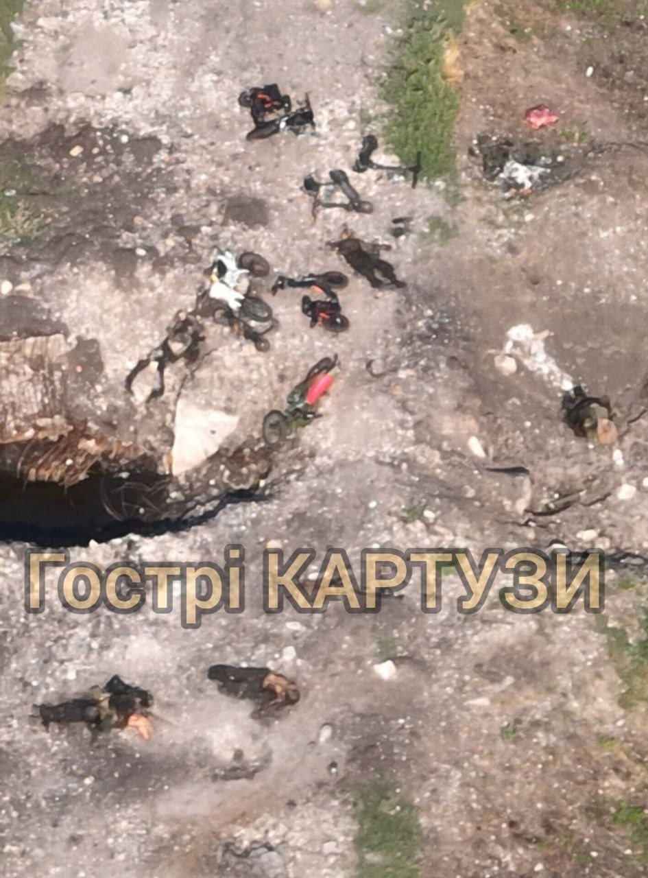 Последствия одного из российских мотоштурмов на покровском направлении 