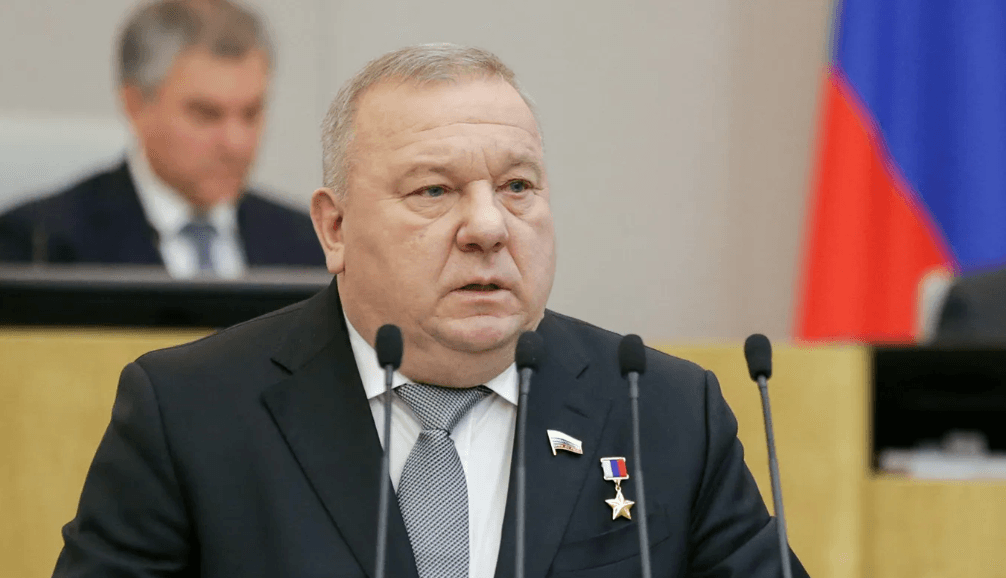 Владимир Шаманов