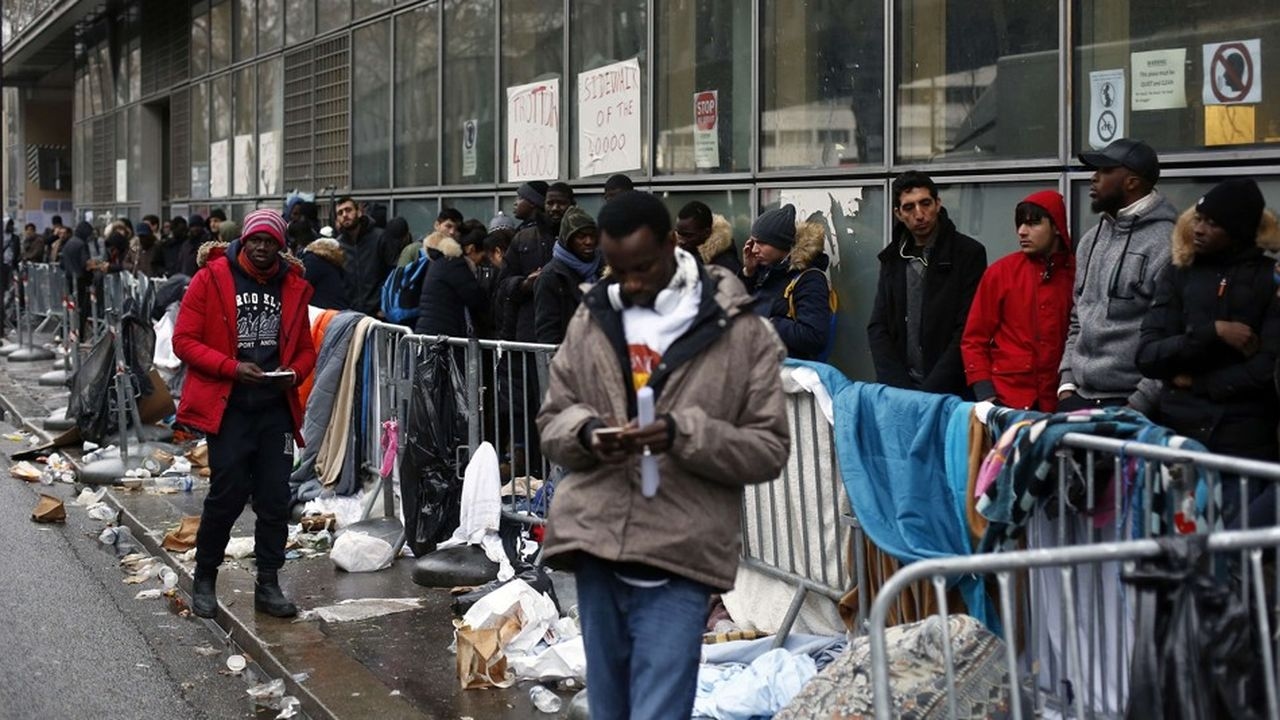 Мигранты выступают против миграции, опасаясь, что их уравняют с «плохими» мигрантами