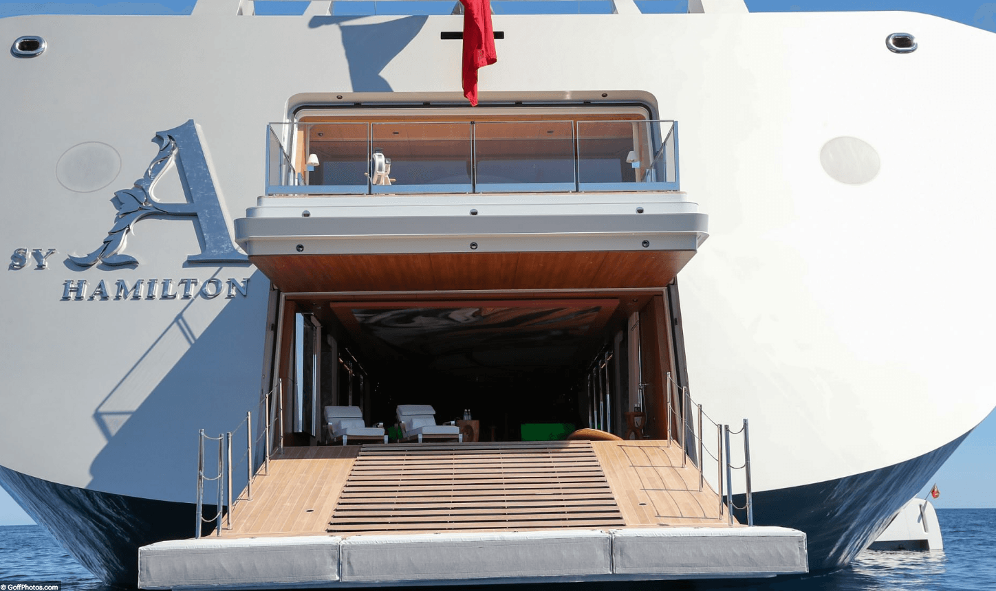  Парусная яхта «А» Андрея Мельниченко 