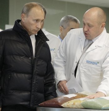 1318225458_452819_40