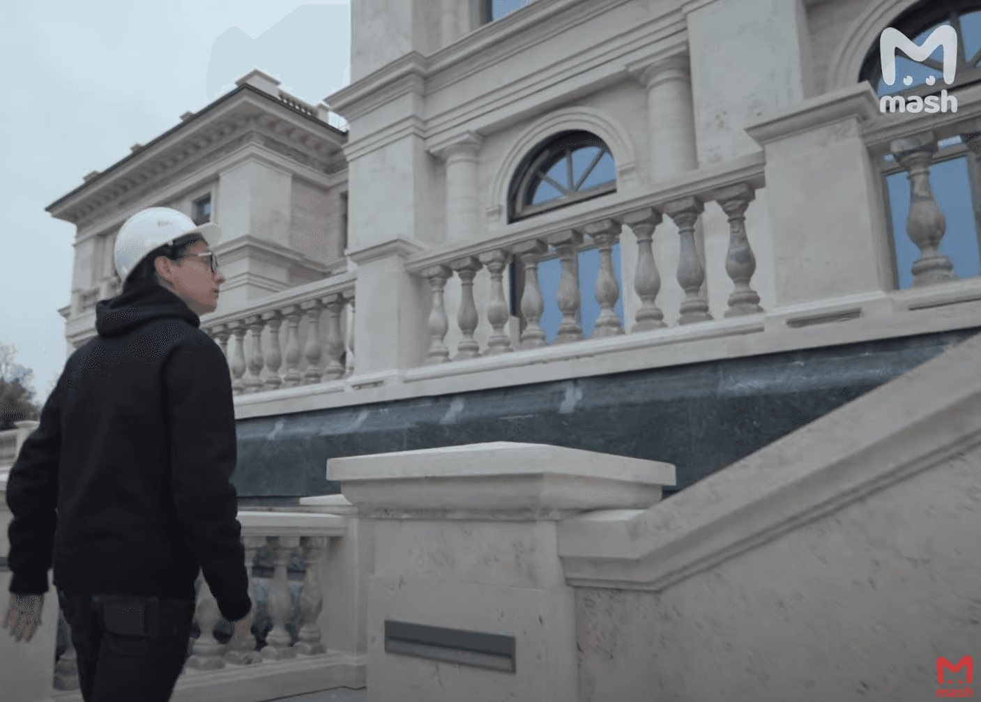 Глава Mash, которого пустили во дворец Путина, живет в доме управделами президента и работает на АП