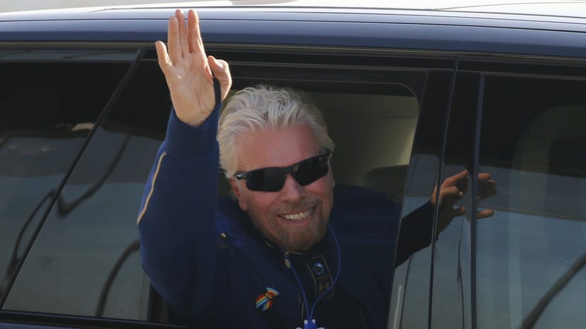 Корабль компании Virgin Galactic с Ричардом Брэнсоном на борту стартовал с космодрома в штате Нью-Мексико — видео