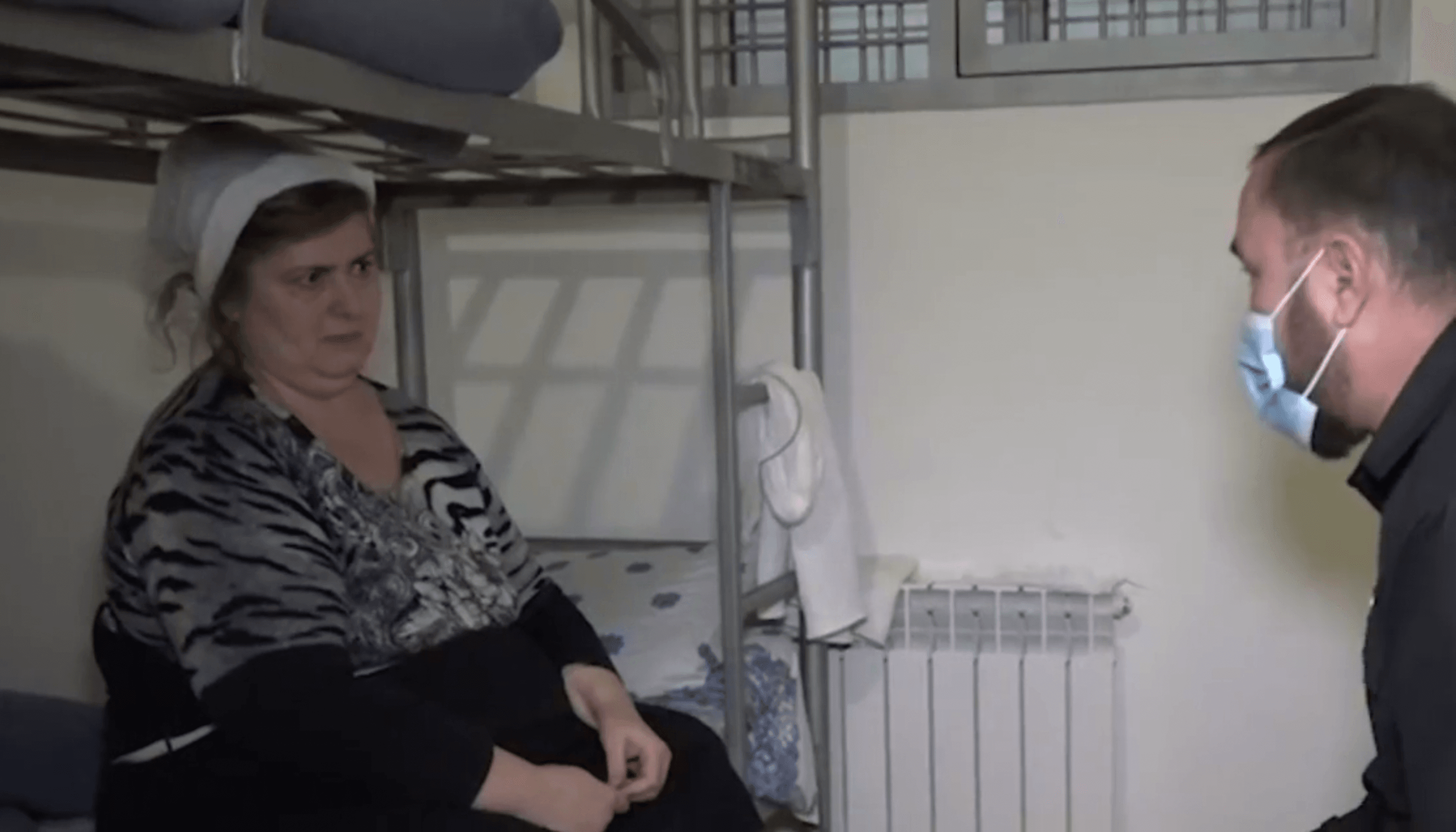 Чеченский омбудсмен опубликовал видео с похищенной Заремой Мусаевой и назвал ее состояние «хорошим». Слов самой Мусаевой на видео нет