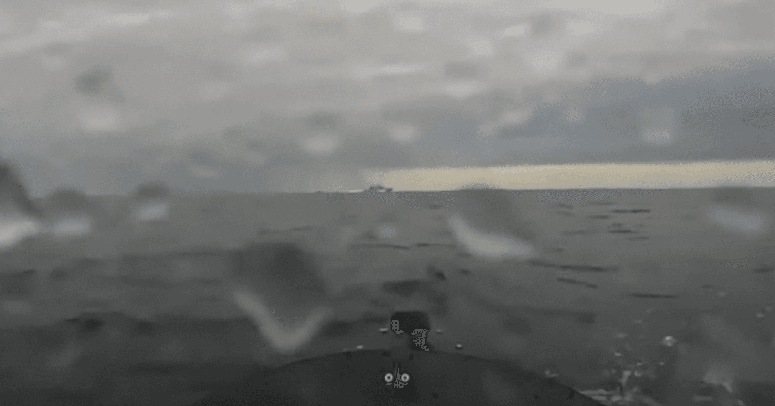 Украинские СМИ опубликовали видео атаки на корабли Черноморского флота в Севастополе