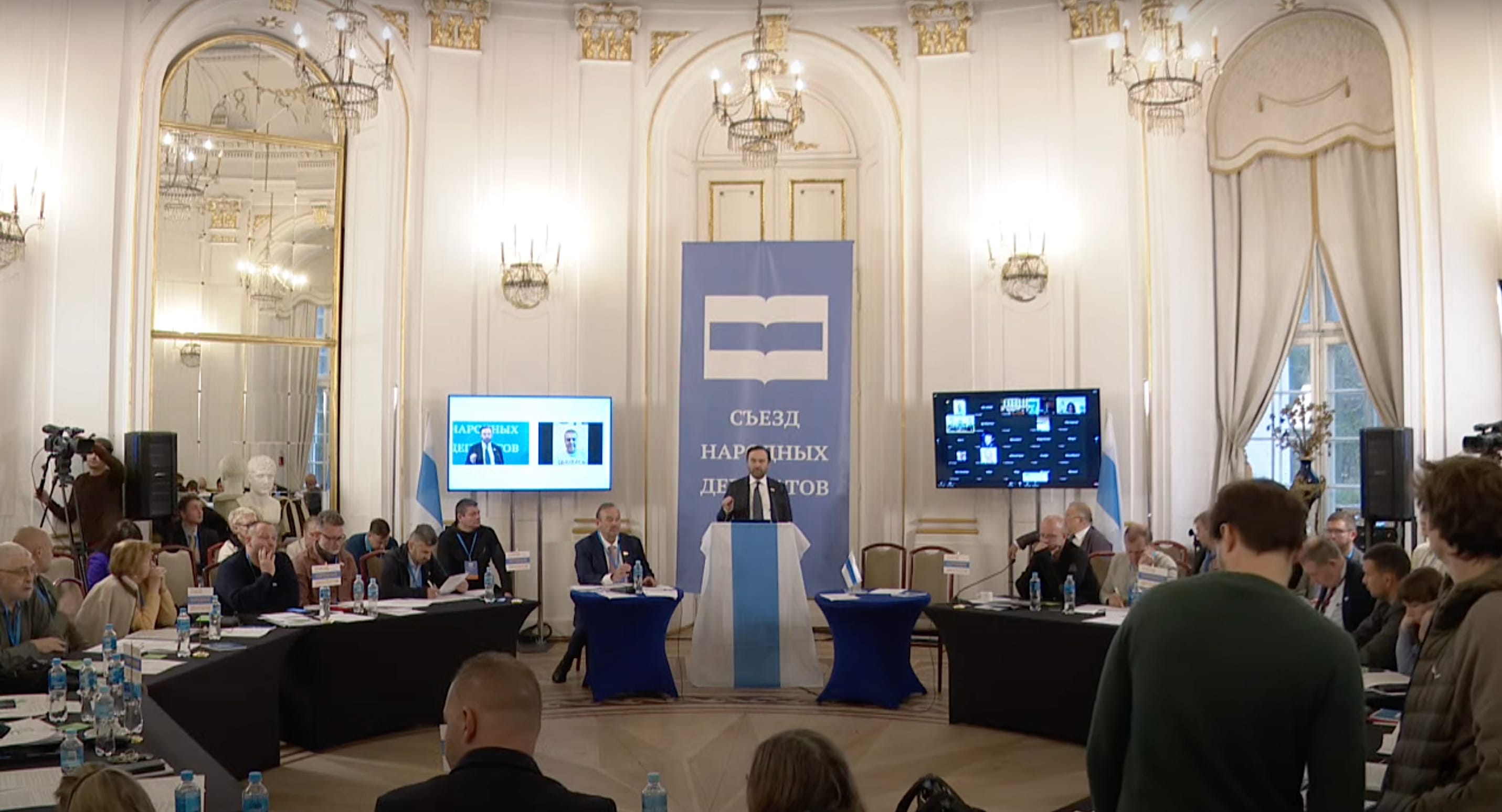 Убийство Путина и «Акт о люстрациях». Российские экс-депутаты обсуждают в Польше будущее России