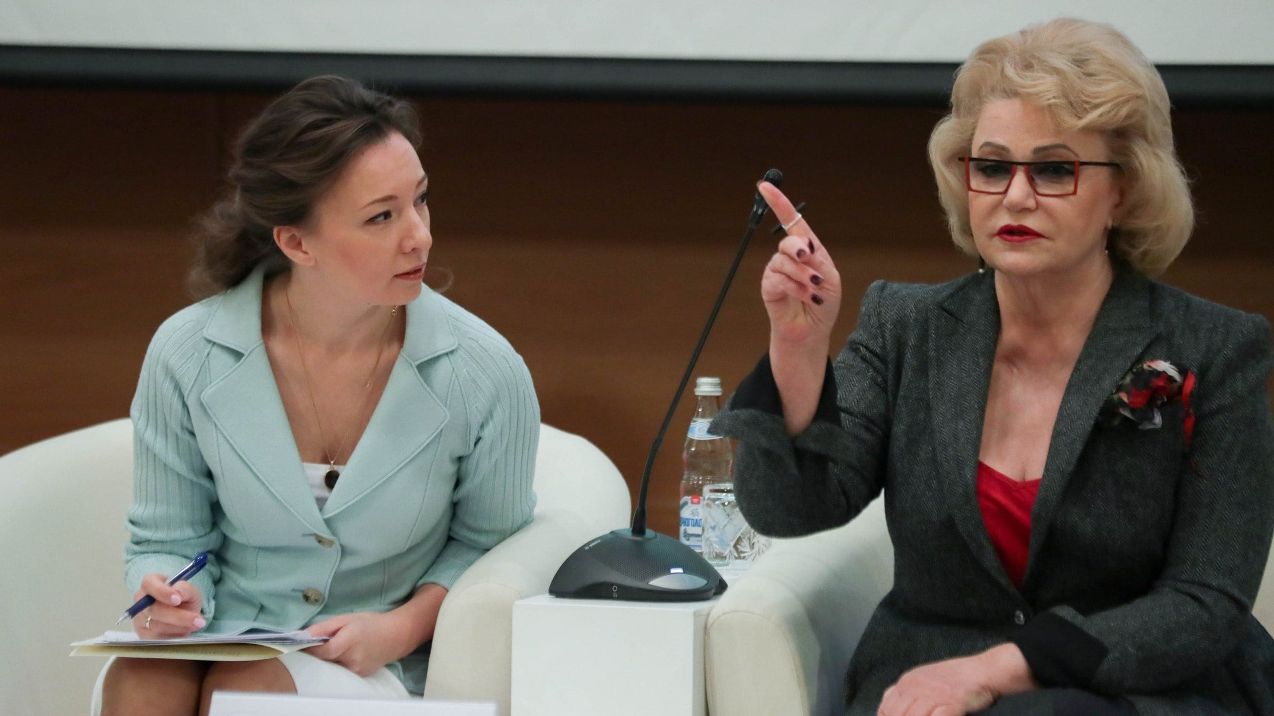 В Госдуме создана рабочая группа, которая будет проверять российские законы на соответствие «традиционным ценностям» — Собчак