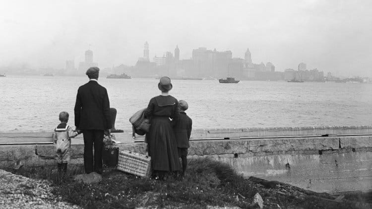 Синдром чужестранца. О феномене «отцов и детей» в истории русской эмиграции