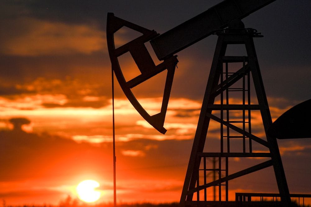 Сверху постучали. Почему «потолок цен» на российскую нефть работает хуже, чем ожидалось