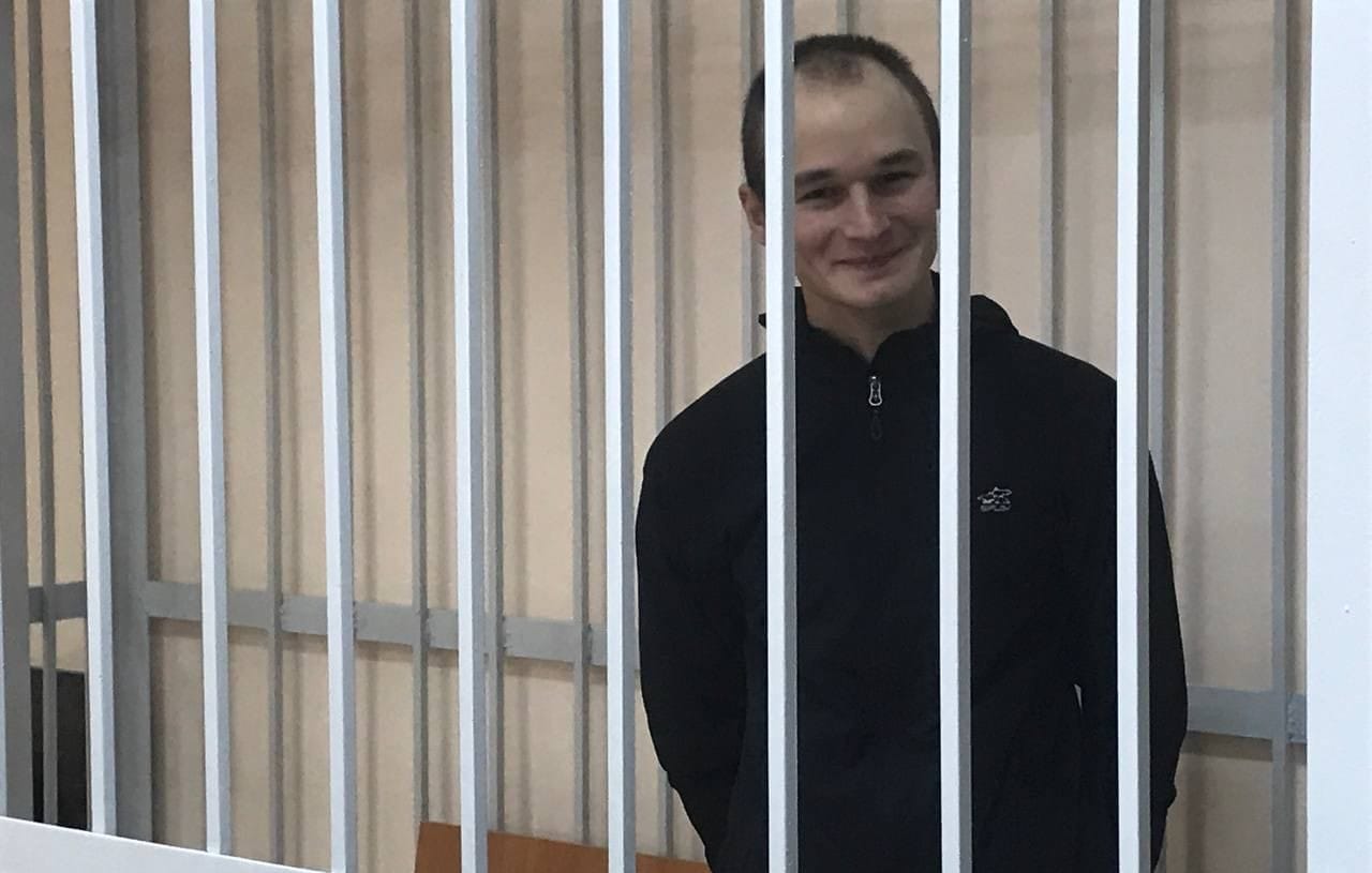 Суд арестовал математика Азата Мифтахова по делу об оправдании терроризма. Он вышел из колонии накануне