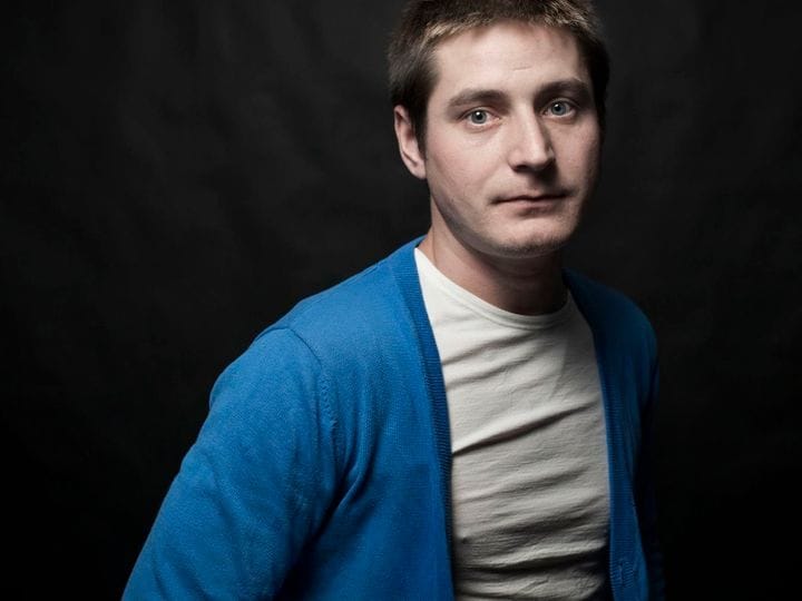 ЕСПЧ присудил 52 тысячи евро Максиму Лапунову, который первым открыто заявил о преследовании ЛГБТ-людей в Чечне