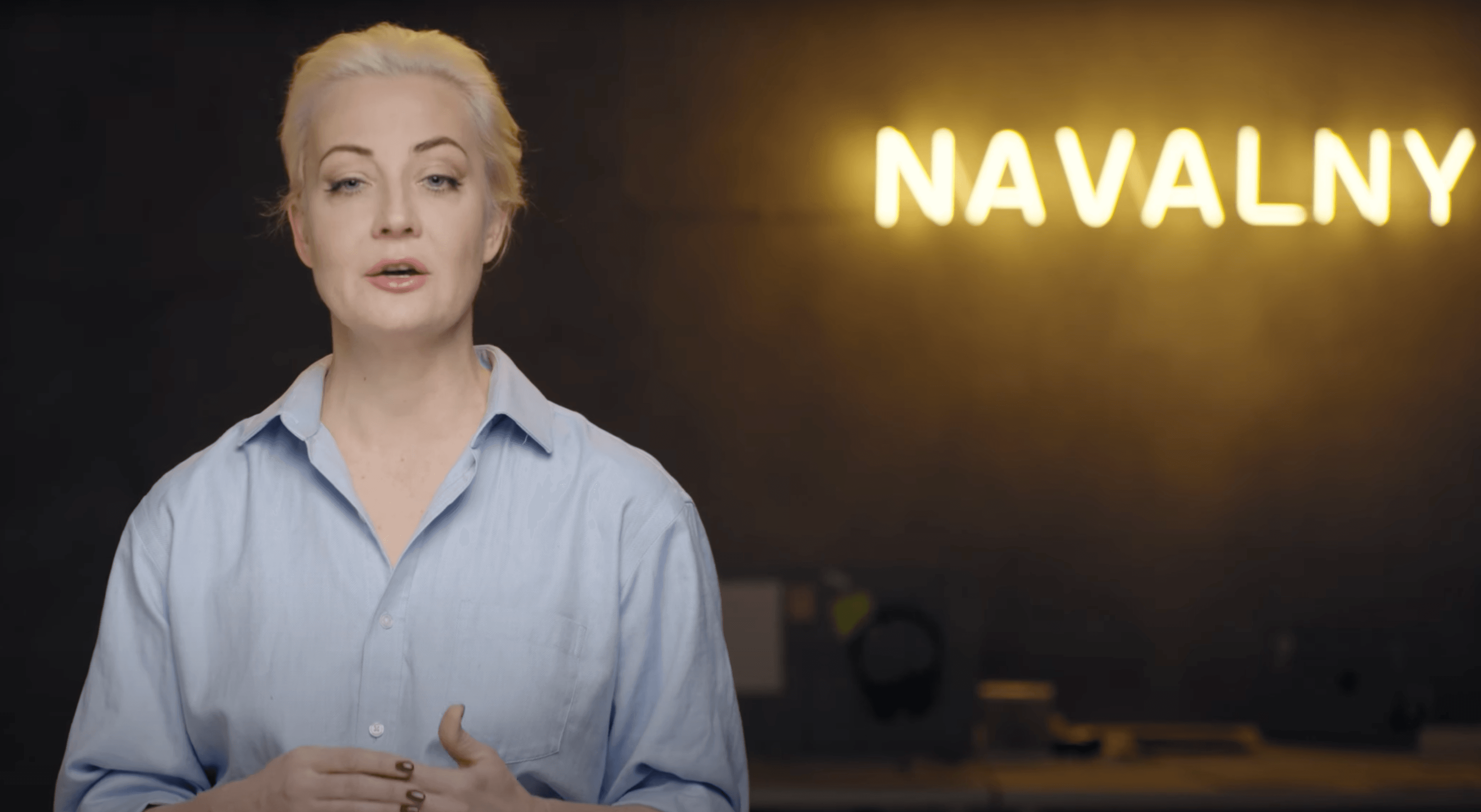 «Венгрия — это не Орбан». На митинге в Будапеште показали обращение Юлии Навальной, которая обвинила премьера Венгрии в поддержке Путина