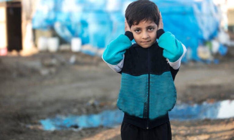 Российским школам и детсадам велели ограничить прием детей мигрантов