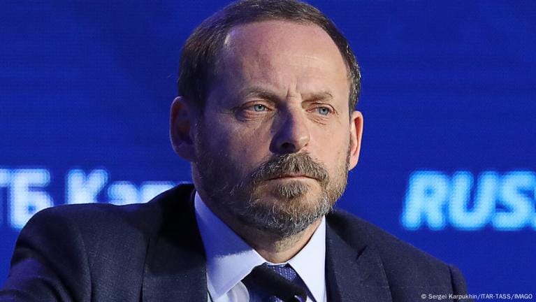 Сооснователь «Яндекса» Аркадий Волож инвестирует $270 млн в тысячи серверов в Британии для работы с ИИ — The Telegraph