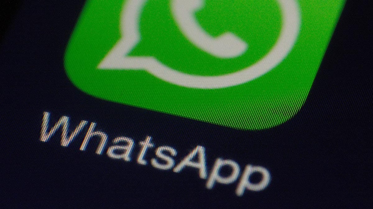 Боты объявили о будущей блокировке WhatsApp, такая же кампания проводилась перед блокировкой YouTube — «Ботнадзор»