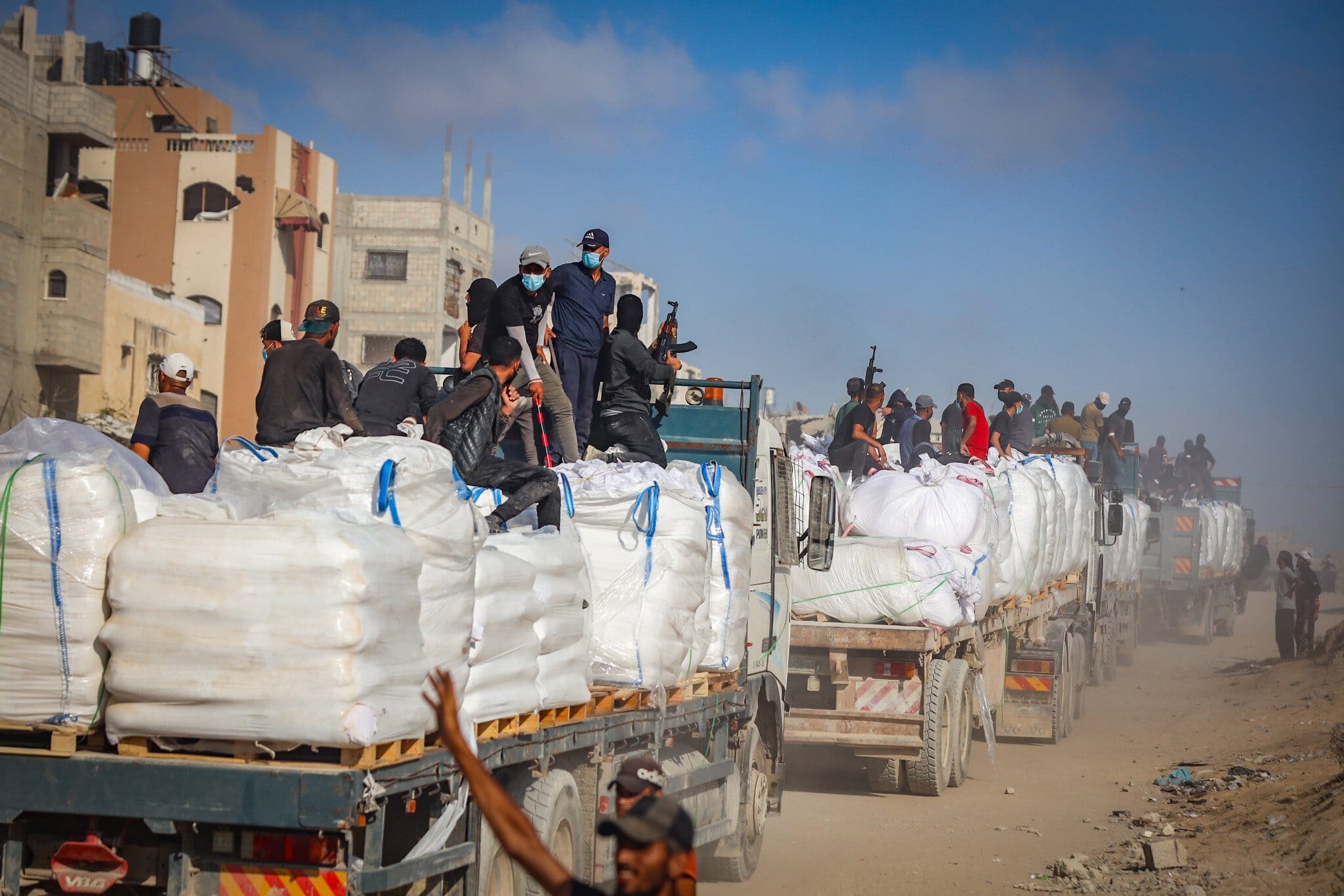 Израиль открыл погранпереход Зиким для доставки гуманитарной помощи на север сектора Газа