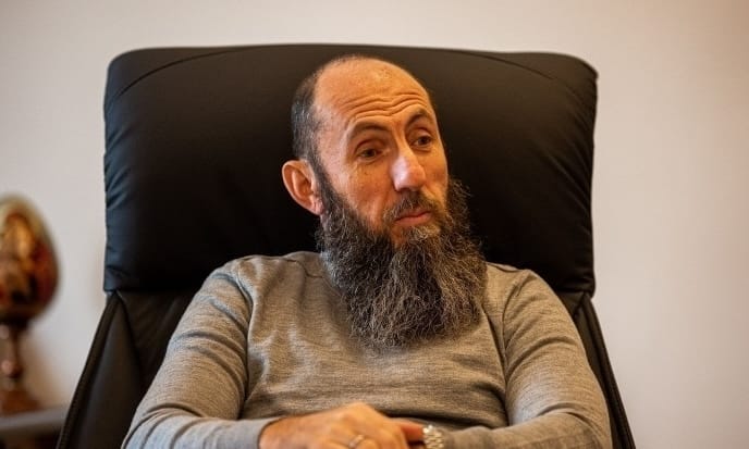 Владимира Кехмана уволили с поста художественного руководителя Михайловского театра. На него заведено уголовное дело за хищения в МХАТ